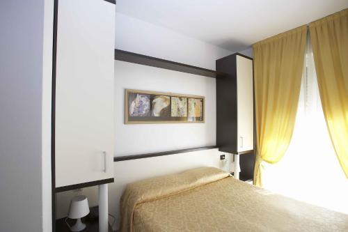 Hotel Nuovo Metro Milan Luaran gambar